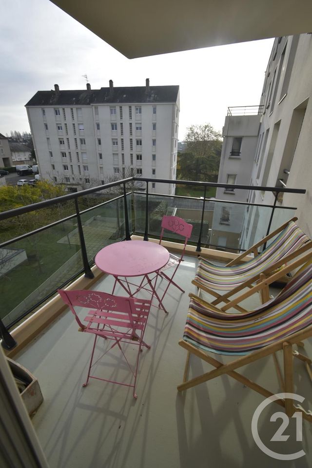 Appartement T2 à louer - 2 pièces - 37.74 m2 - LAVAL - 53 - PAYS-DE-LOIRE - Century 21 Dréano Immobilier