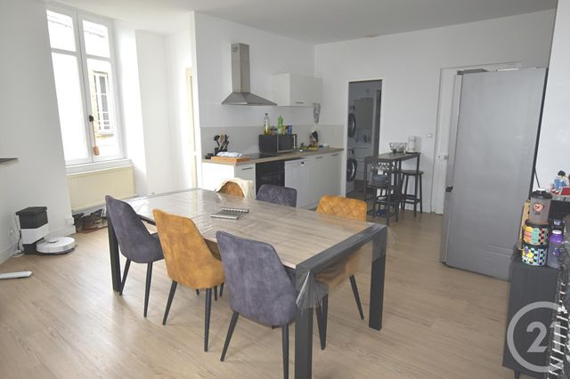 Appartement F3 à louer - 3 pièces - 55.23 m2 - LAVAL - 53 - PAYS-DE-LOIRE - Century 21 Dréano Immobilier