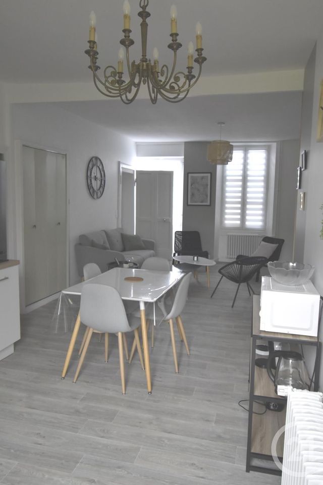 Appartement Chambre à louer - 5 pièces - 90.0 m2 - LAVAL - 53 - PAYS-DE-LOIRE - Century 21 Dréano Immobilier