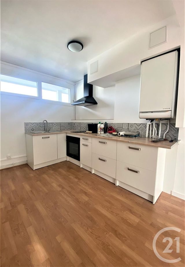 Appartement F2 à louer LAVAL